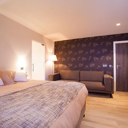 Sable D'o -vlak Aan De Zee- 5* Ostende