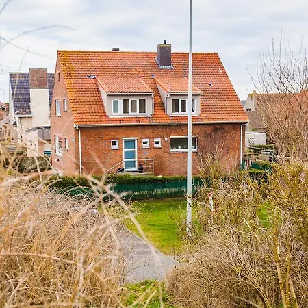 فندق مبيت وإفطار Sable D'o -vlak Aan De Zee- 5*